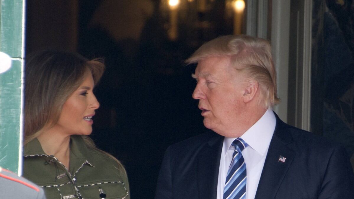 Quel "like" di Melania che sta facendo discutere il web: crisi matrimoniale in vista?