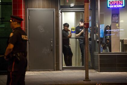 Canada, spari in strada a Toronto 2