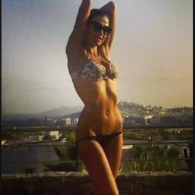 Cecilia Capriotti: bikini esplosivo su Instagram 12
