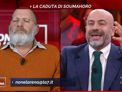 "Caccia su Soumahoro", "Non faccia la predica". In studio scoppia la lite