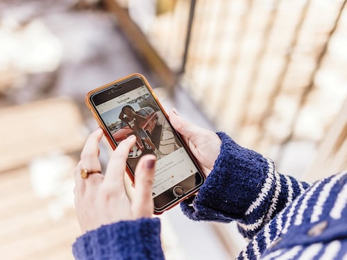 Instagram, ora devi scegliere: farai vedere i tuoi like?