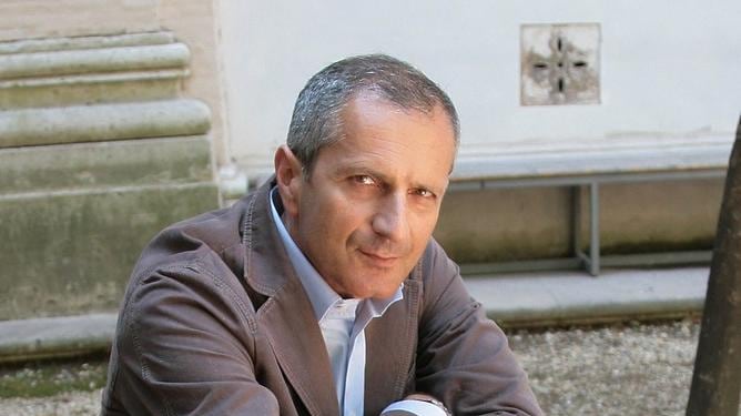 Scribacchini contro scribacchino