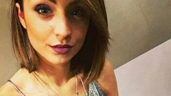 Ai domiciliari per omicidio, sponsorizza prodotti su pagina social