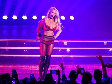 Britney Spears, topless sexy su Instagram 38