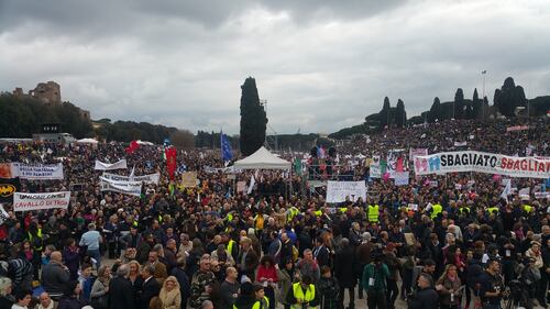 Il Family Day sfida Renzi: "Ci ricorderemo" 6