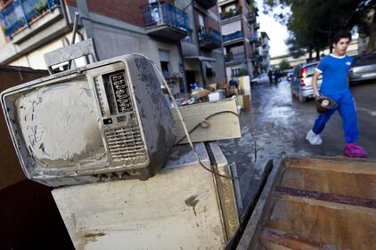 Oriveto, si ripuliscono le strade 8