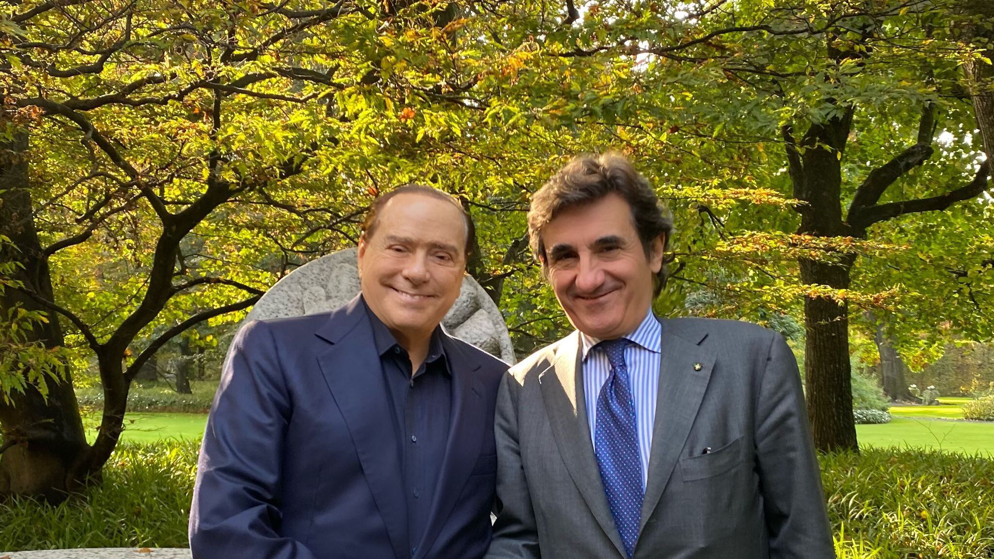 "Un piacere chiacchierare della nostra Italia": Berlusconi vede Cairo
