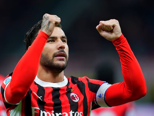 Stangata per Theo Hernandez, ecco quante partite salterà