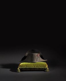 Il cappello di Napoleone venduto all'asta per 1,8 milioni di euro 5