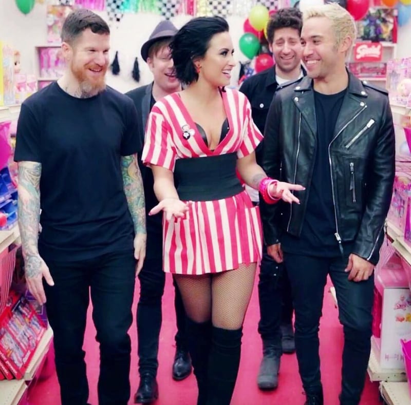 Demi Lovato ritrova se stessa nella nudità 5