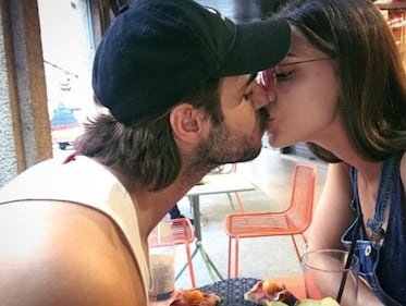 Cecilia Rodriguez, lato b hot al mare 15