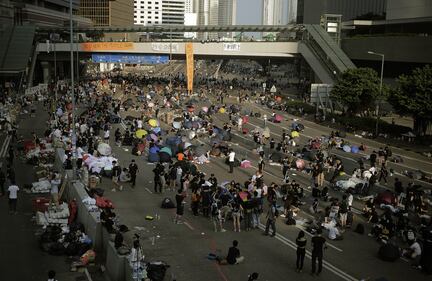 Hong Kong, continua la protesta  5