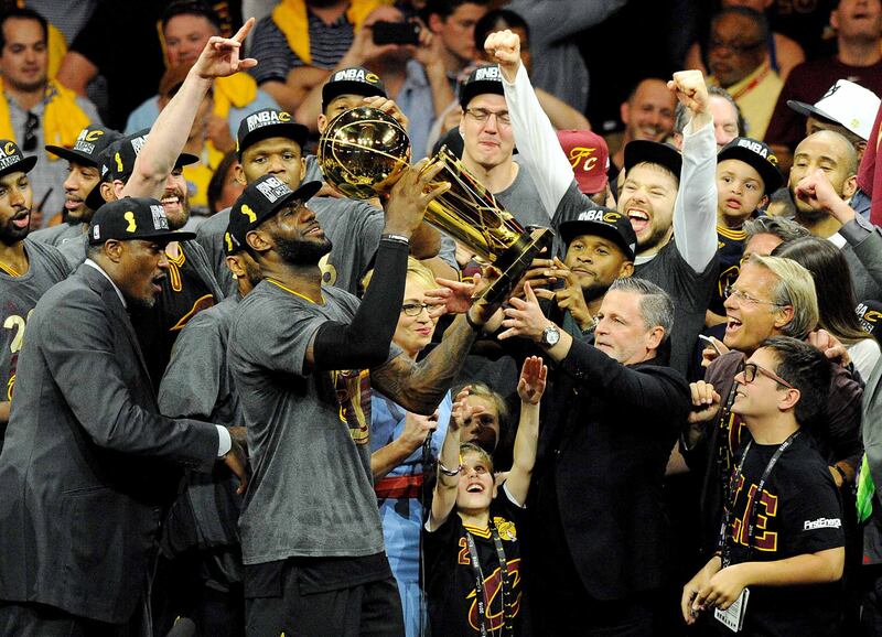 Cleveland campione. LeBron ora è leggenda 13