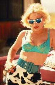 Patricia Arquette scrive le sue memorie: i momenti sexy nei film 7