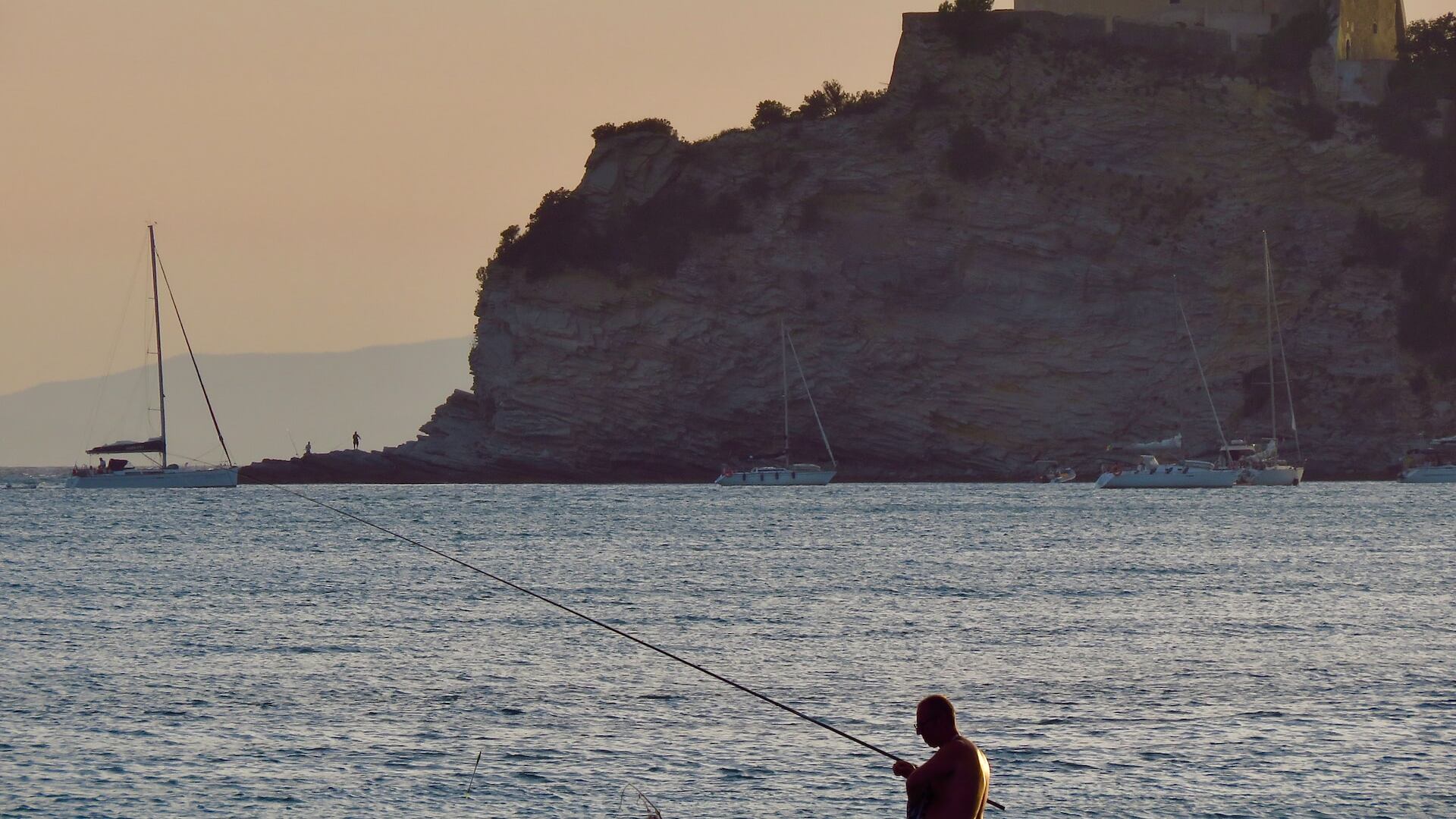 Castiglione della Pescaia, un viaggio tra natura e antichità
