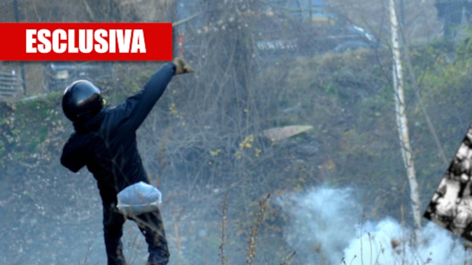 Il manuale choc dell'antagonista per fare la guerra agli "sbirri"