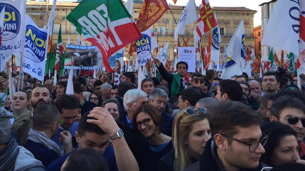 In piazza contro le tasse Il centrodestra lombardo si ritrova unito a Roma