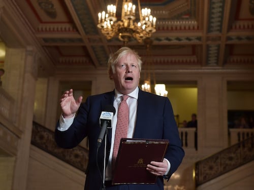 Brexit ai supplementari per evitare il No Deal. Boris: "Finché c'è vita..."