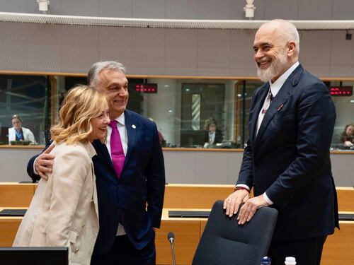 "Riunificazione con i Balcani è priorità". Meloni a Bruxelles spinge per l’allargamento Ue