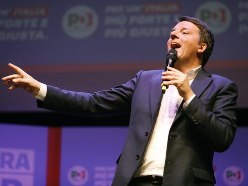 Renzi si accoda ai partigiani per pietire il voto "antifascista"