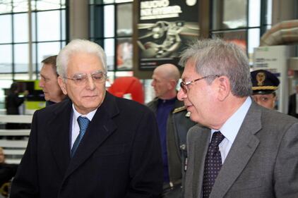 Mattarella a Palermo con un aereo di linea 8