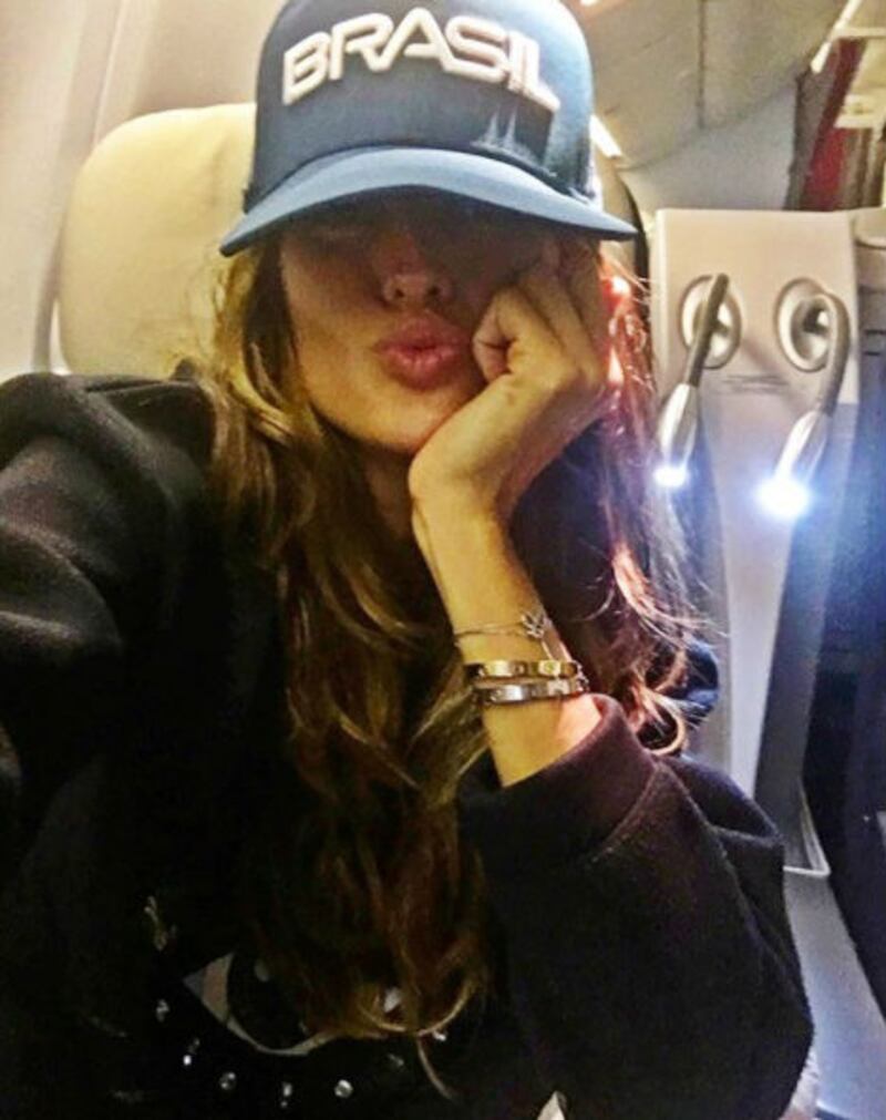 Izabel Goulart e Kevin Trapp, coppia sexy 3