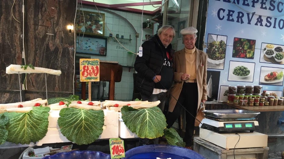 Napoli, il mercato di Porta Nolana