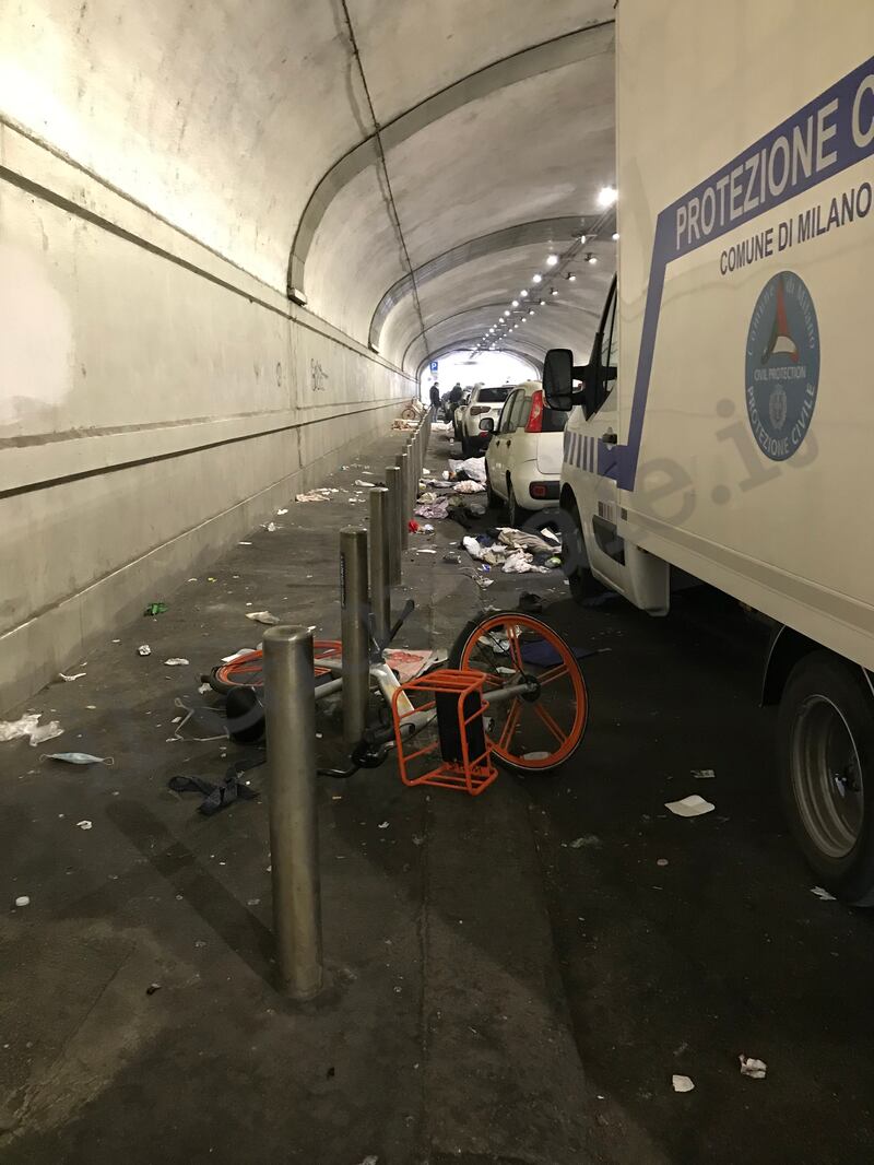 Sgomberato il tunnel in Centrale: degrado fuori controllo 9