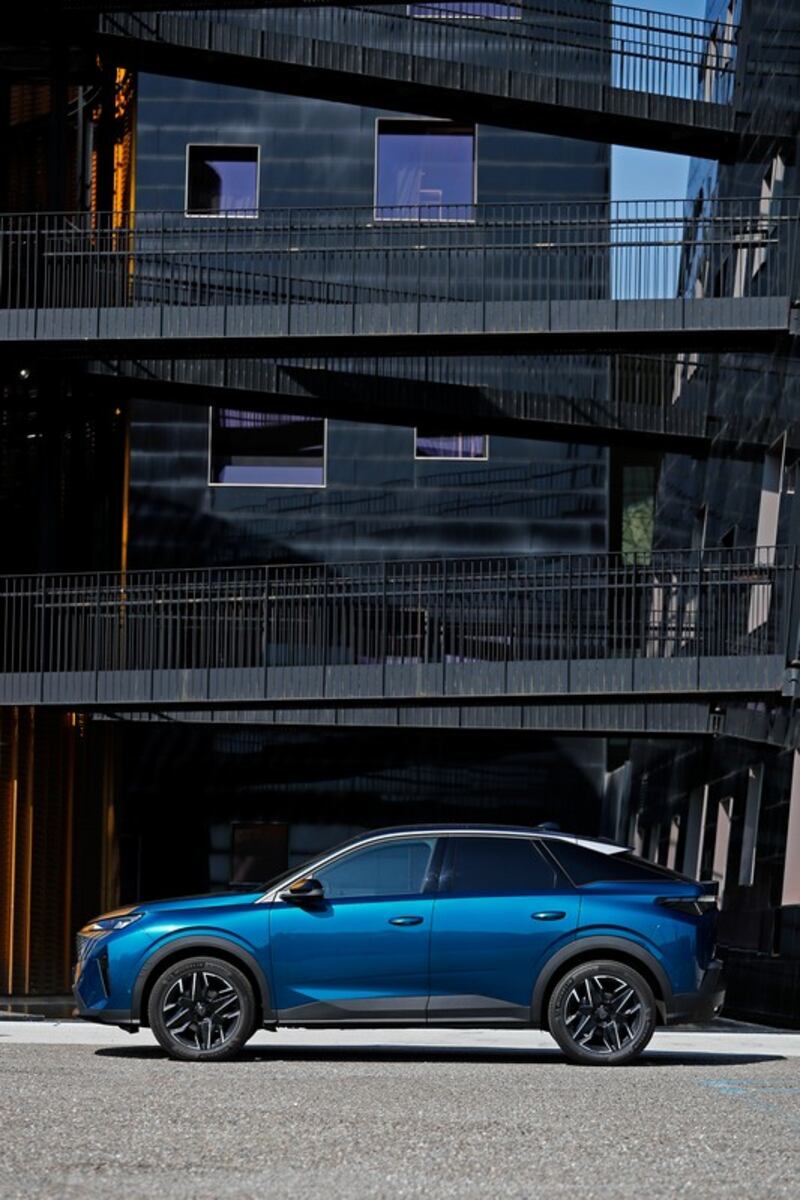 Nuova Peugeot 3008, guarda tutte le foto 51
