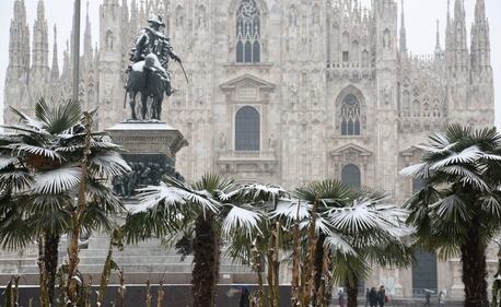 La neve imbianca Milano 2
