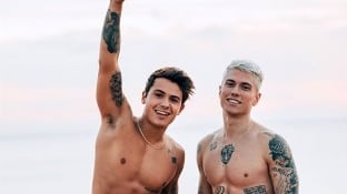 Benjiamin al Pride di Modena: "La mia ragazza è bisessuale"
