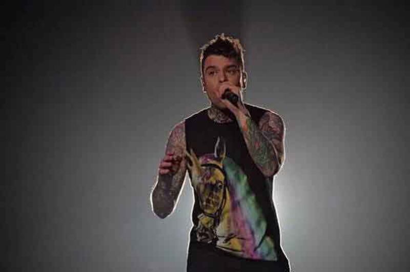 Fedez: le foto dell'attico di lusso 15