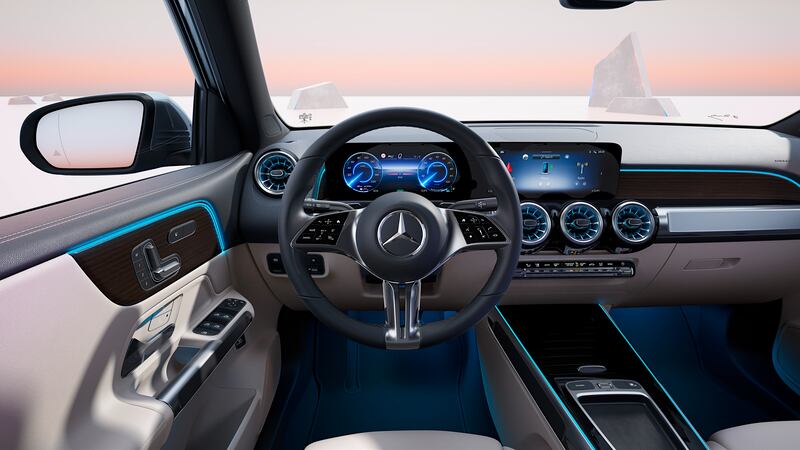 Mercedes EQA ed EQB, guarda la gallery 6