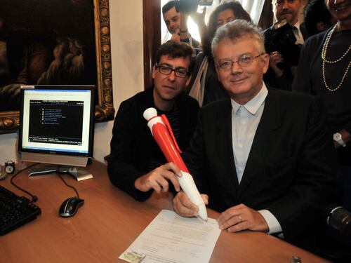 Milano, al via le unioni civili