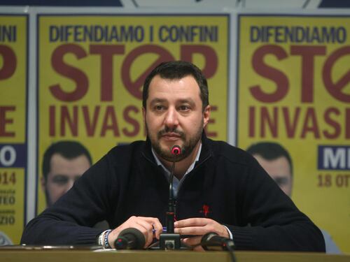 Gli scandali romani affondano Renzi e il Pd: Lega stabile sopra il 10%