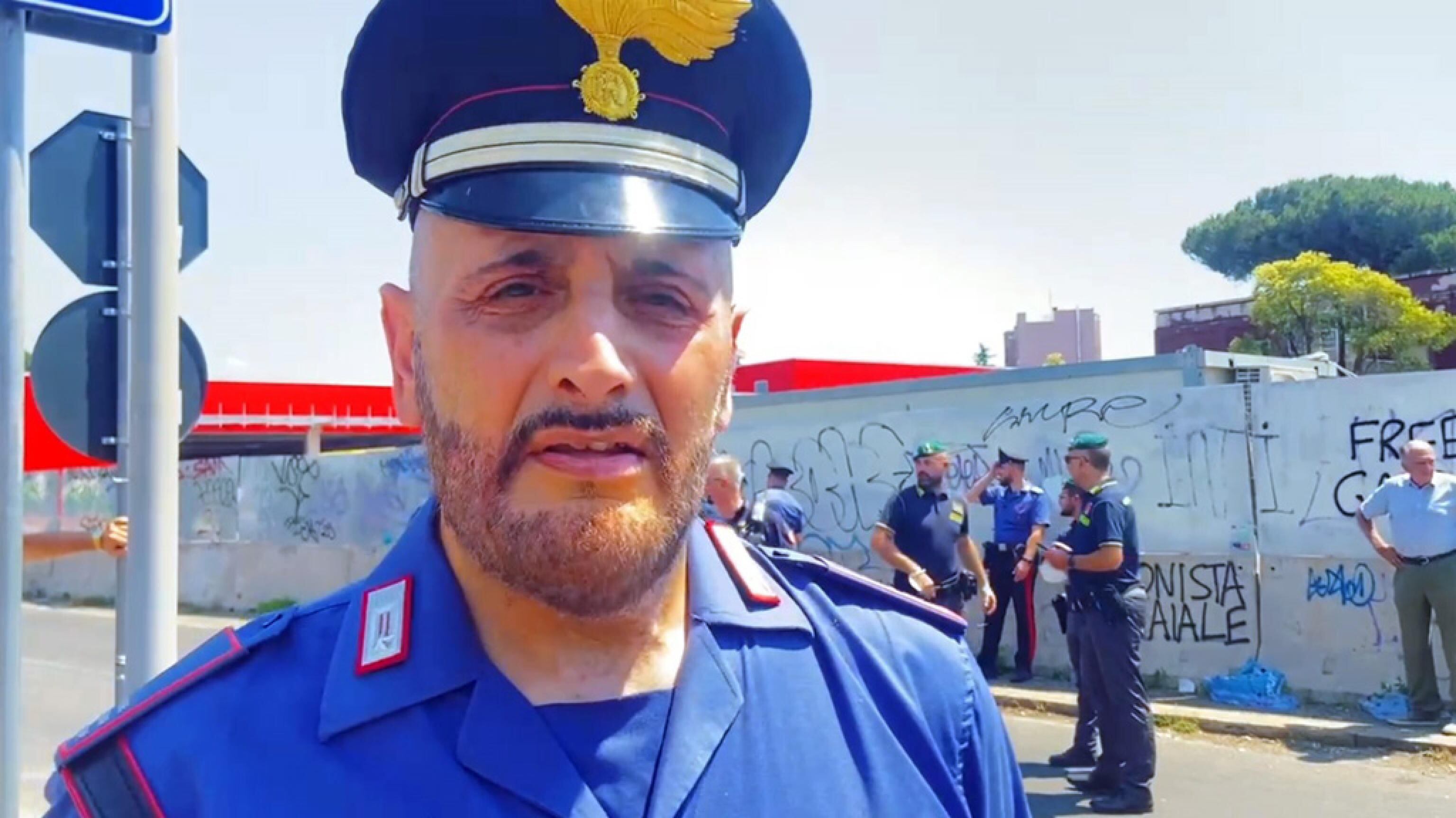 Il carabiniere-eroe di Roma. Così ha salvato un uomo dal rogo