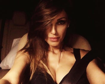 Anna Tatangelo sexy tanguera 36