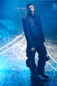 Sanremo 2024: ecco il look della prima serata del Festival da Fred De Palma 4