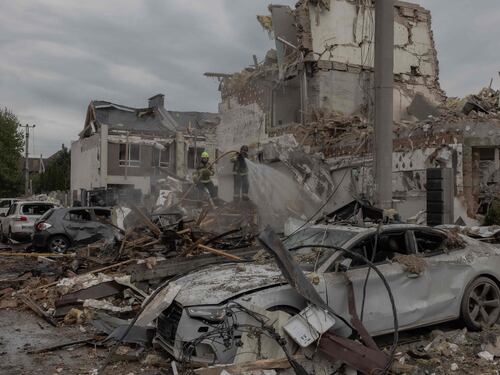 Inferno su Kiev e droni sull'Ue. La Nato rafforza il fronte baltico