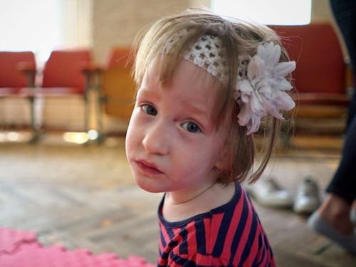 La figlia nasce con disabilità. I genitori: "Staccatele la spina"