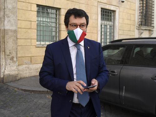 Ma ora Matteo teme l'Aula: "È il primo tempo rischio 15 anni"