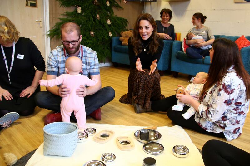 Kate Middleton tra i bambini, foto 1