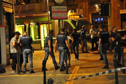 Milano, agguato dei latinos sul tram 15: un 18enne in fin di vita