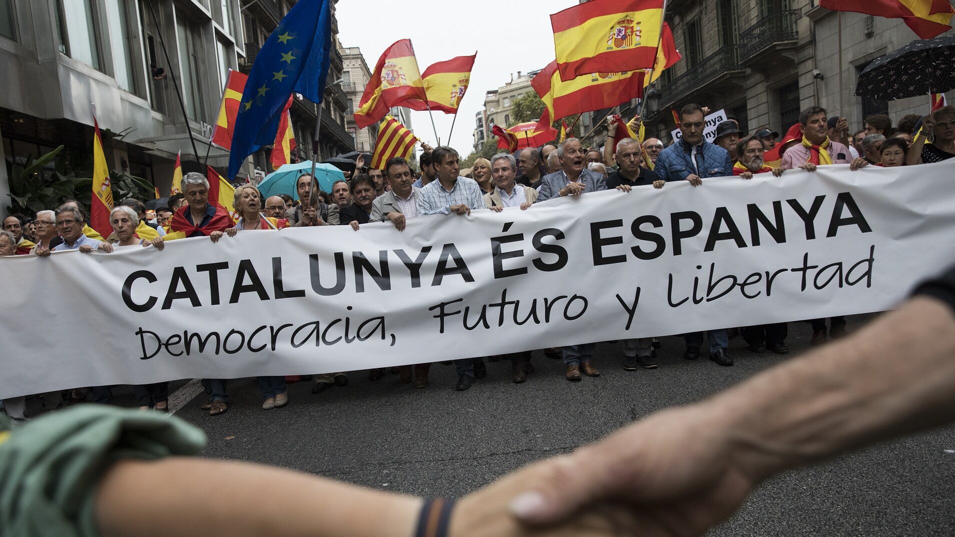 Spagna (e Catalogna) in piazza per il No
