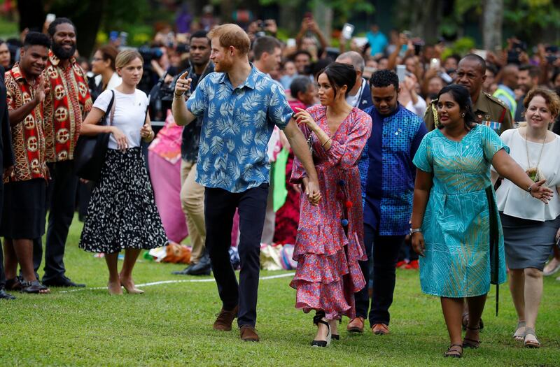 Meghan Markle, i primi scatti in abito premaman 6