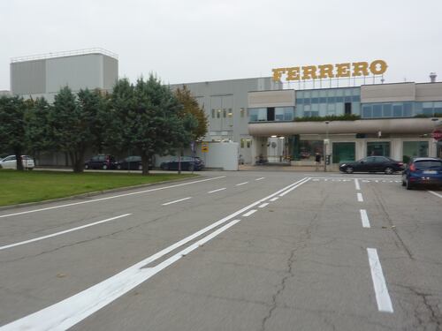 Ferrero si è mangiata le barrette della Nestlé