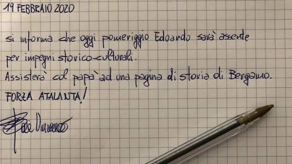 "Assente da scuola per assistere ad una pagina di storia di Bergamo". La giustificazione diventa virale