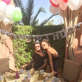 David Beckham, reunion delle Spice Girls per il compleanno 2