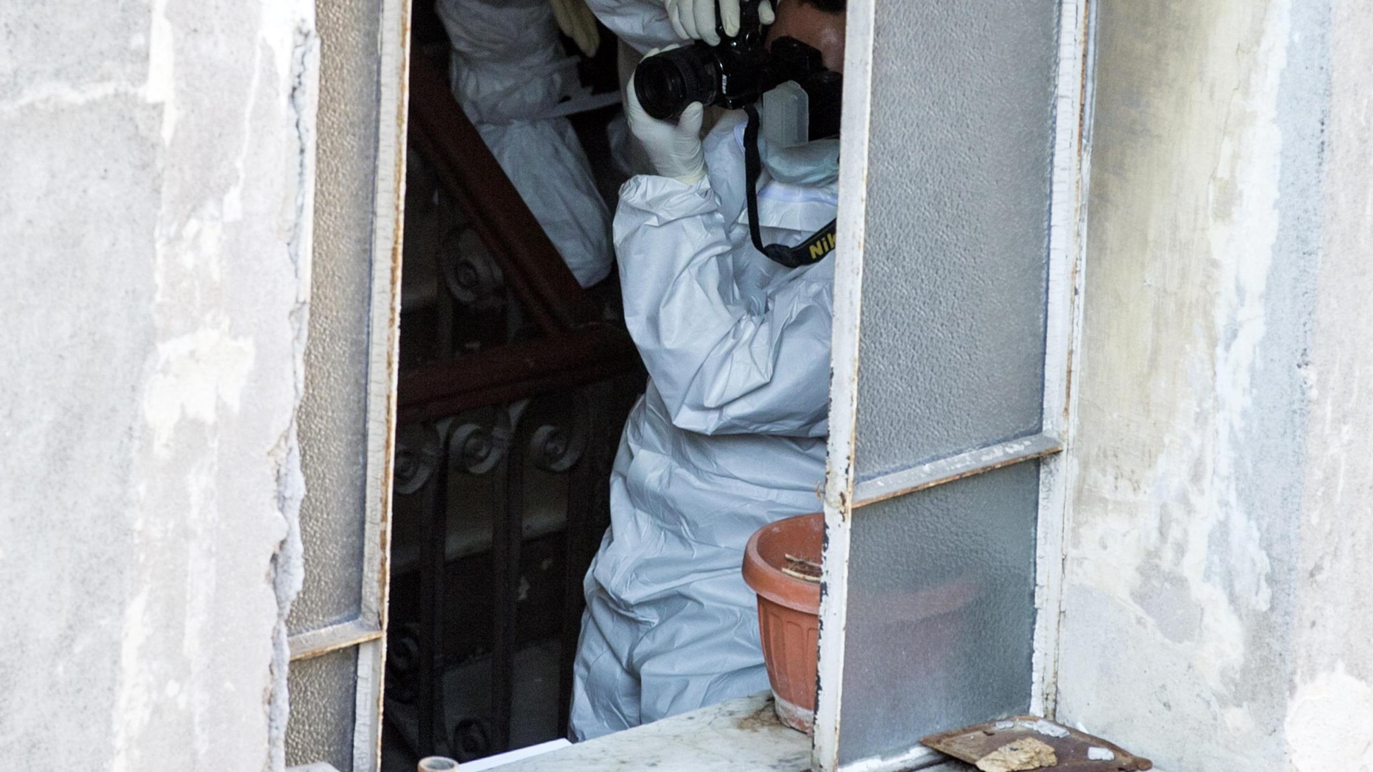 Litiga con il marito e massacra i bimbi: "In casa un mattatoio"