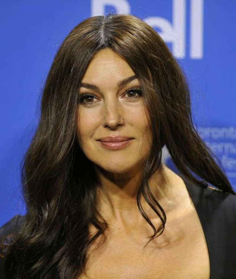 Monica Bellucci sarà bond girl bisex: "Chi dice che sono single?" 15